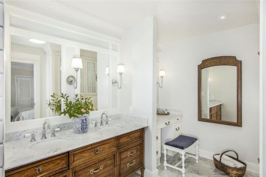 91f5c3a724eb6346a24a2c19912ae4dal-m19xd-w1020_h770_q80